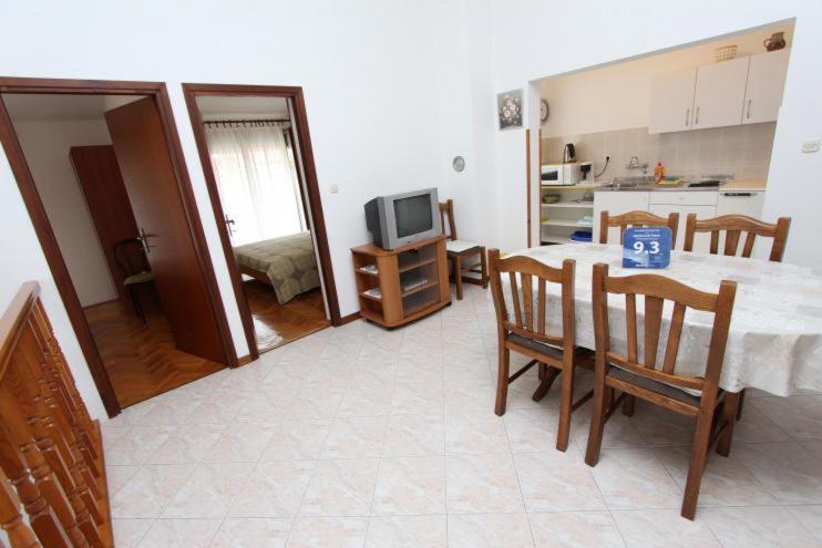 Apartments Fabris Rovigno Esterno foto