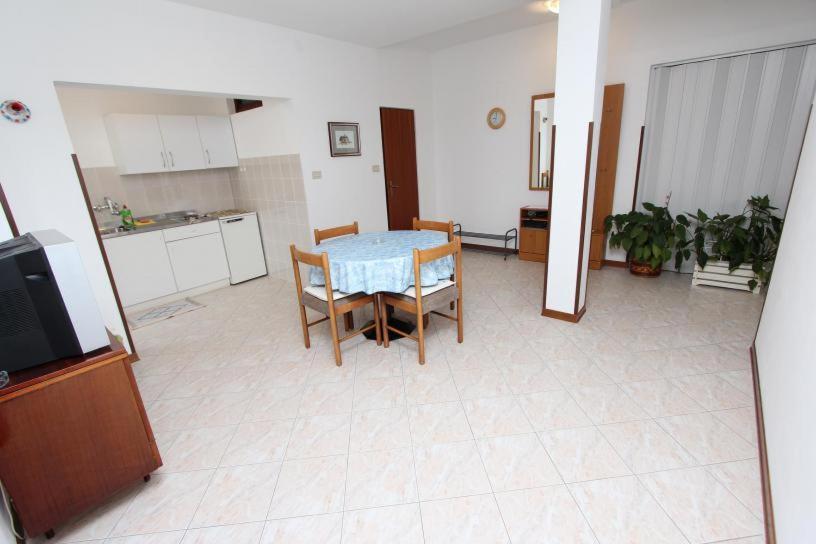 Apartments Fabris Rovigno Esterno foto